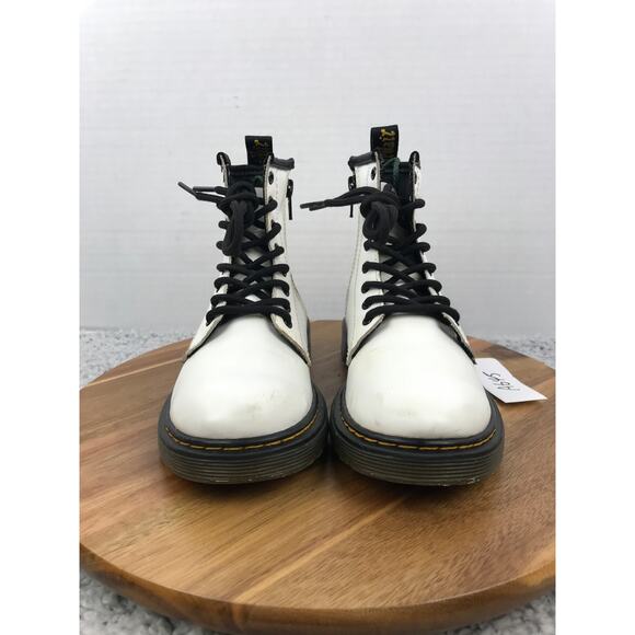 Dr. Martens 1460 J White Lace Up Casual Lifestyle Daily Y2K Combat Boots Kids 2 - Picture 4 of 13